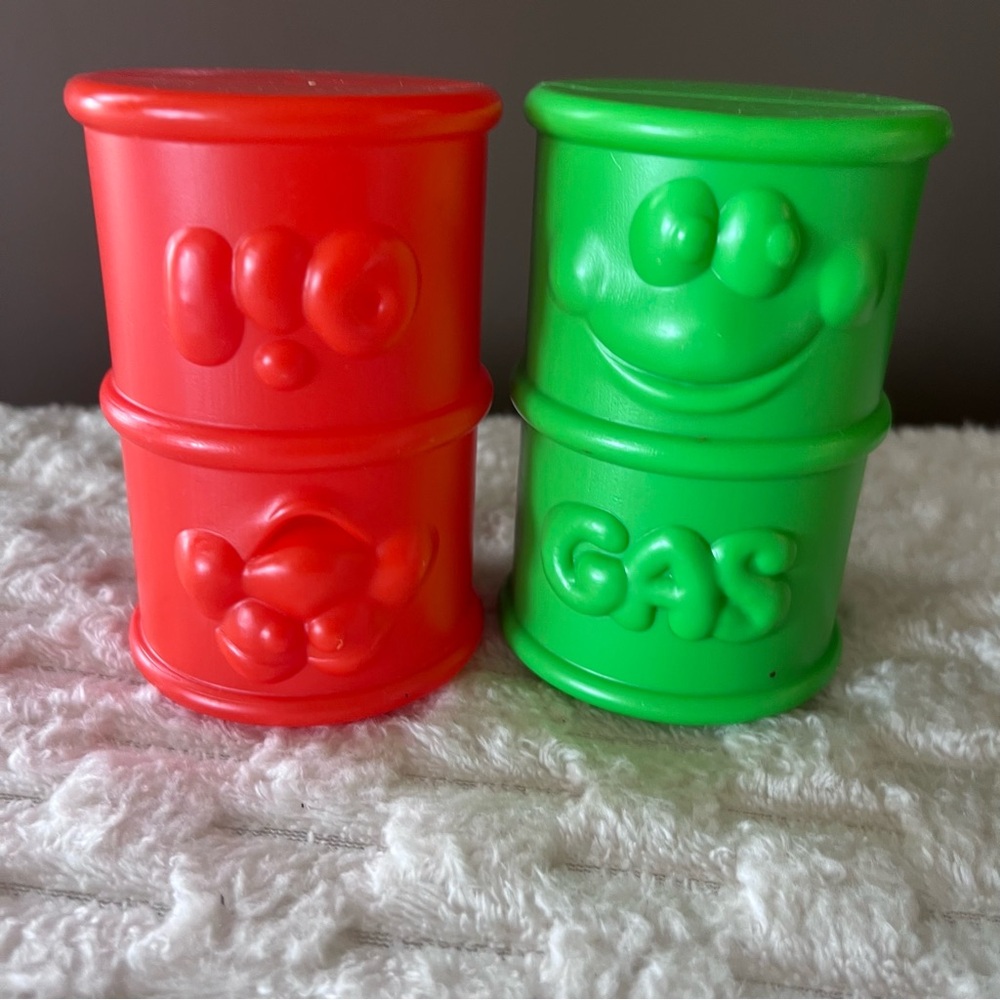 Vintage Playskool Gas Station Accessories Oil & Gas Cans for Playset